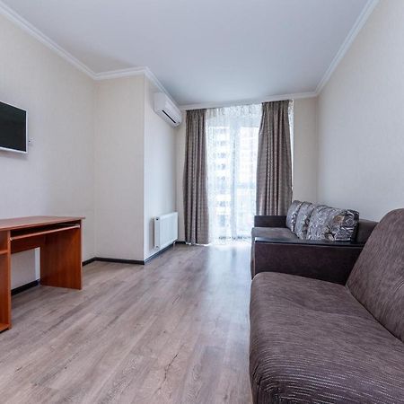 Appartamento Flatrent Drahomanova 2A Kiev Esterno foto