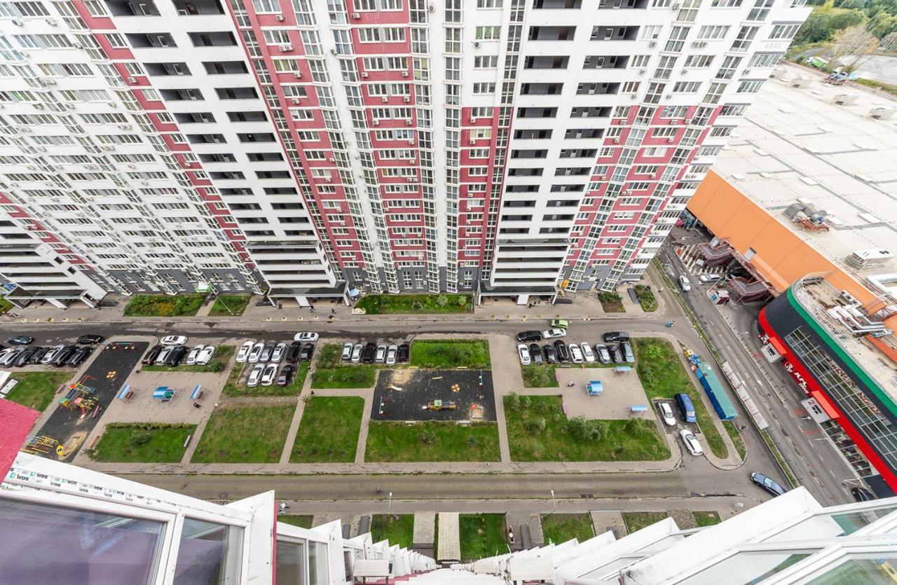 Appartamento Flatrent Drahomanova 2A Kiev Esterno foto