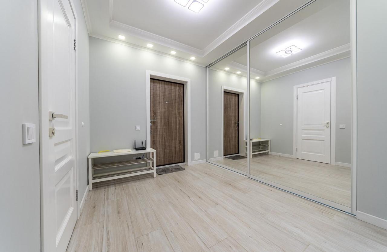 Appartamento Flatrent Drahomanova 2A Kiev Esterno foto