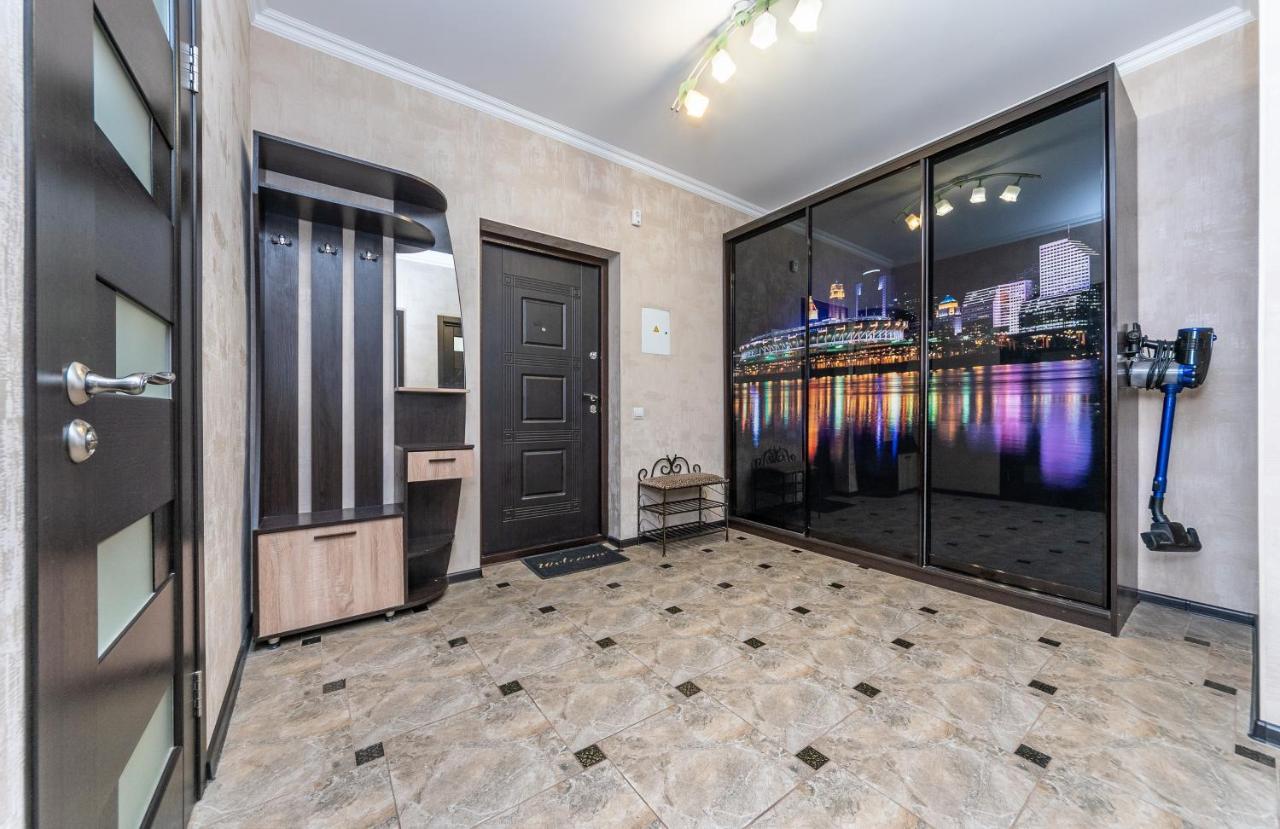 Appartamento Flatrent Drahomanova 2A Kiev Esterno foto