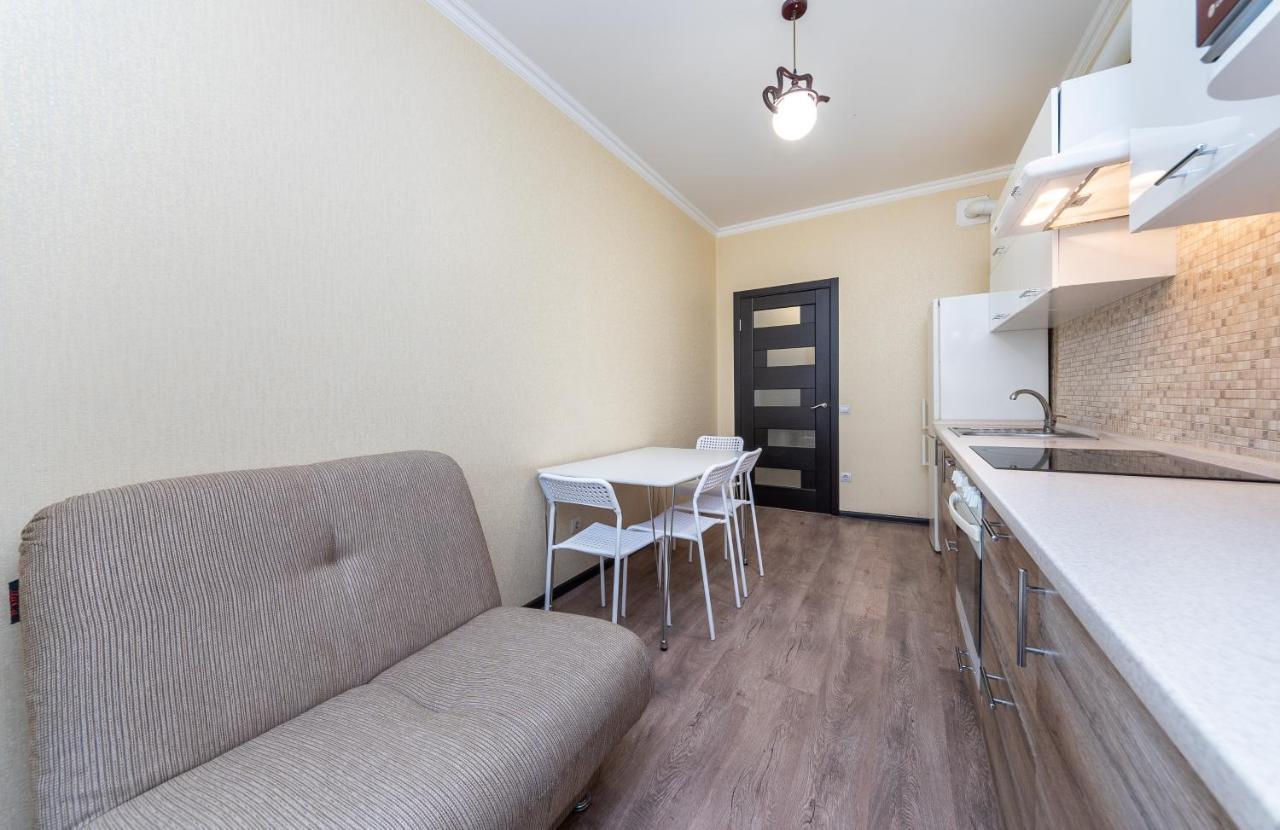 Appartamento Flatrent Drahomanova 2A Kiev Esterno foto