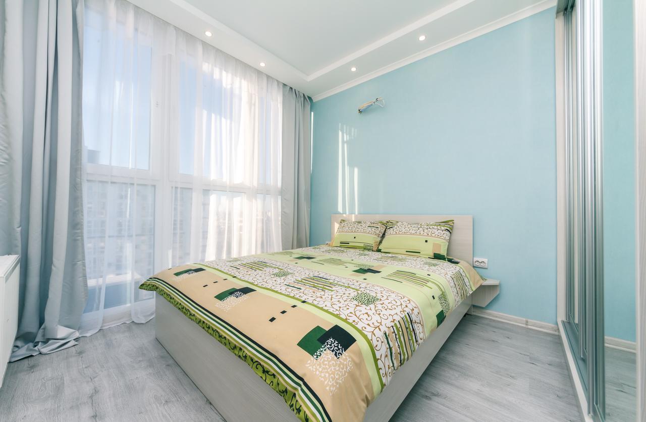 Appartamento Flatrent Drahomanova 2A Kiev Esterno foto