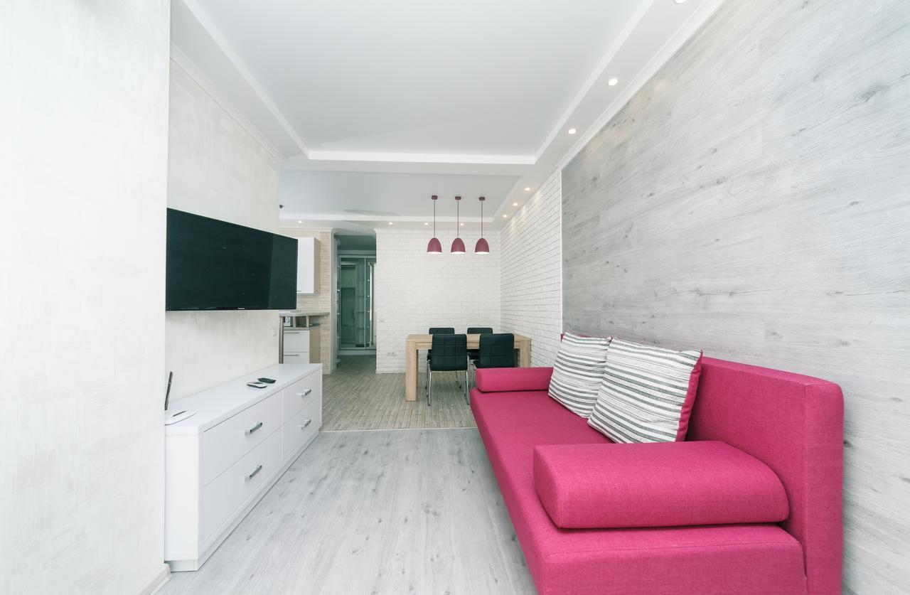 Appartamento Flatrent Drahomanova 2A Kiev Esterno foto