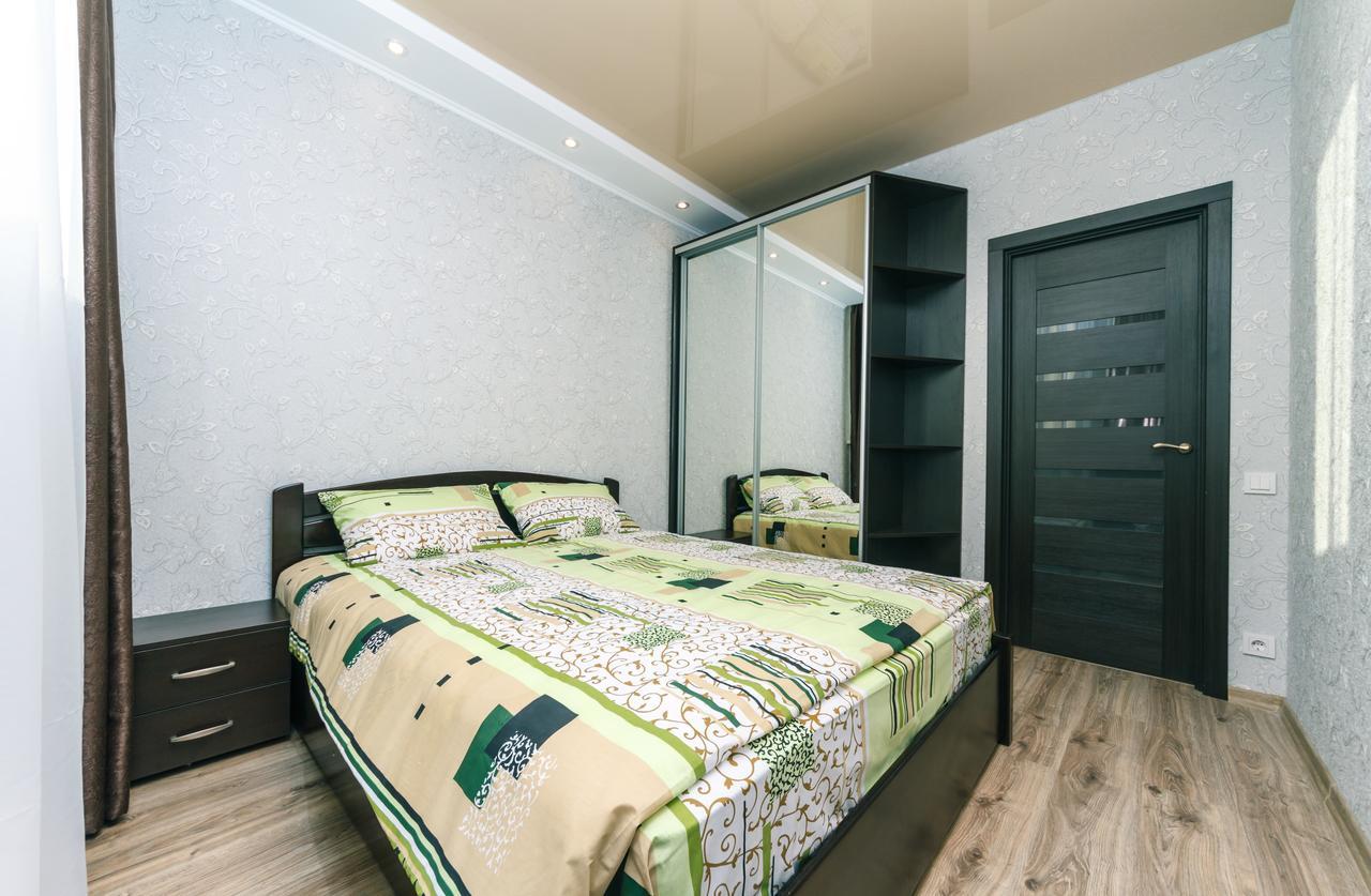 Appartamento Flatrent Drahomanova 2A Kiev Esterno foto