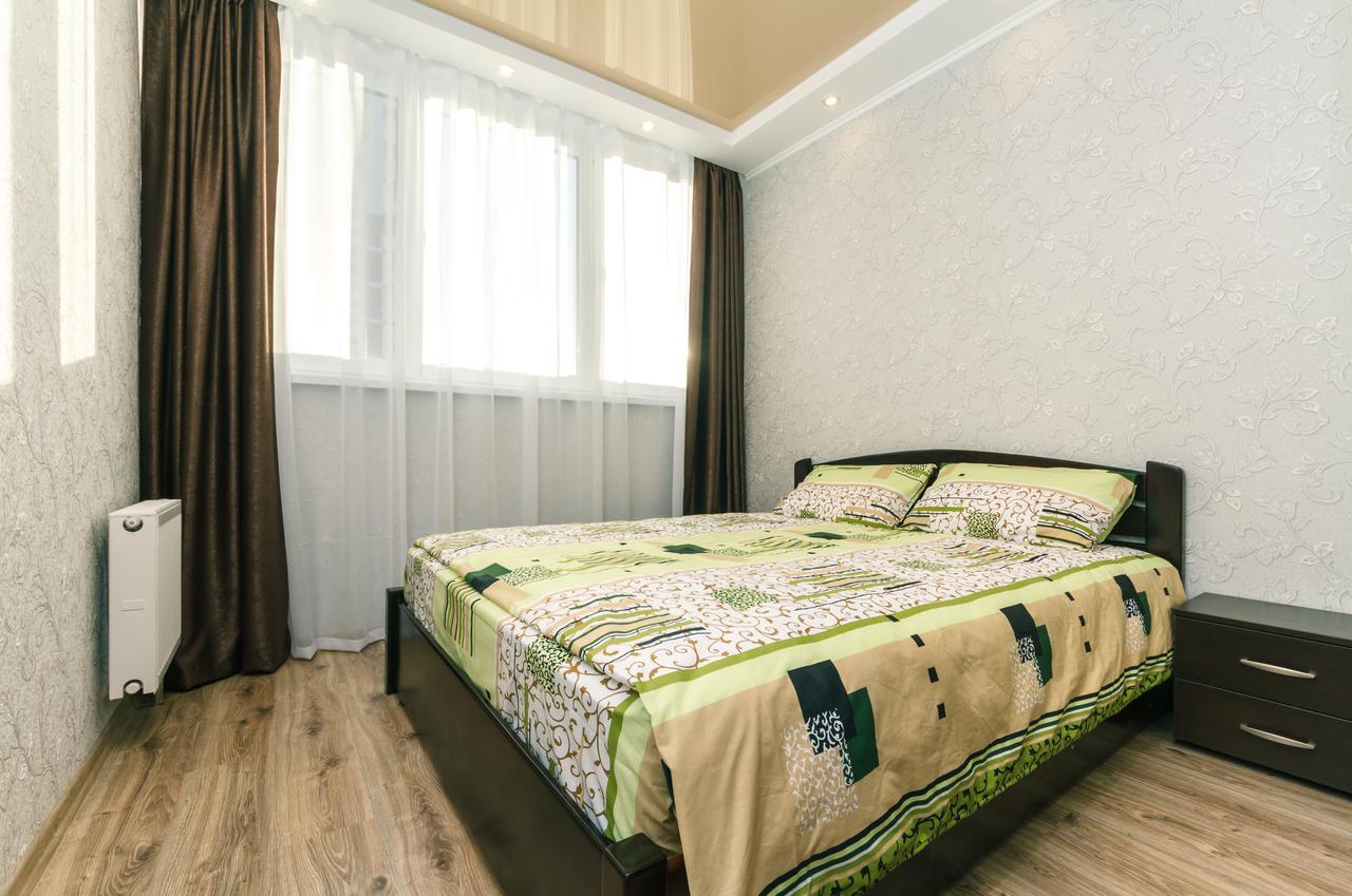 Appartamento Flatrent Drahomanova 2A Kiev Esterno foto