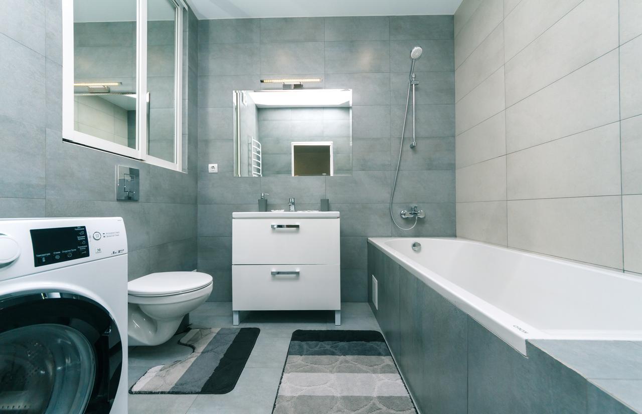Appartamento Flatrent Drahomanova 2A Kiev Esterno foto