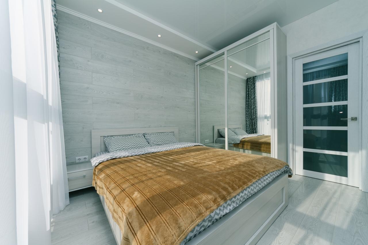 Appartamento Flatrent Drahomanova 2A Kiev Esterno foto